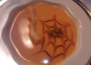 Kürbis-Chilli-Suppe