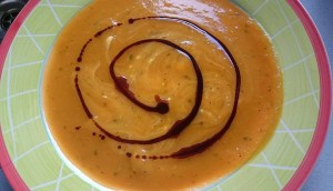 Kürbiscremesuppe mit Lachs