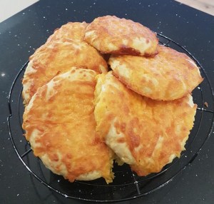 Käsebrötchen mit Hefewasser